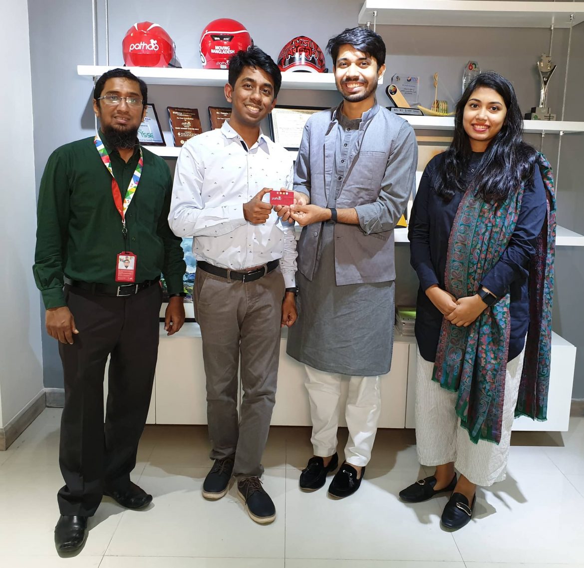 Robi 10 Minute School and Pathao distributed free pen drives in 3,200 schools