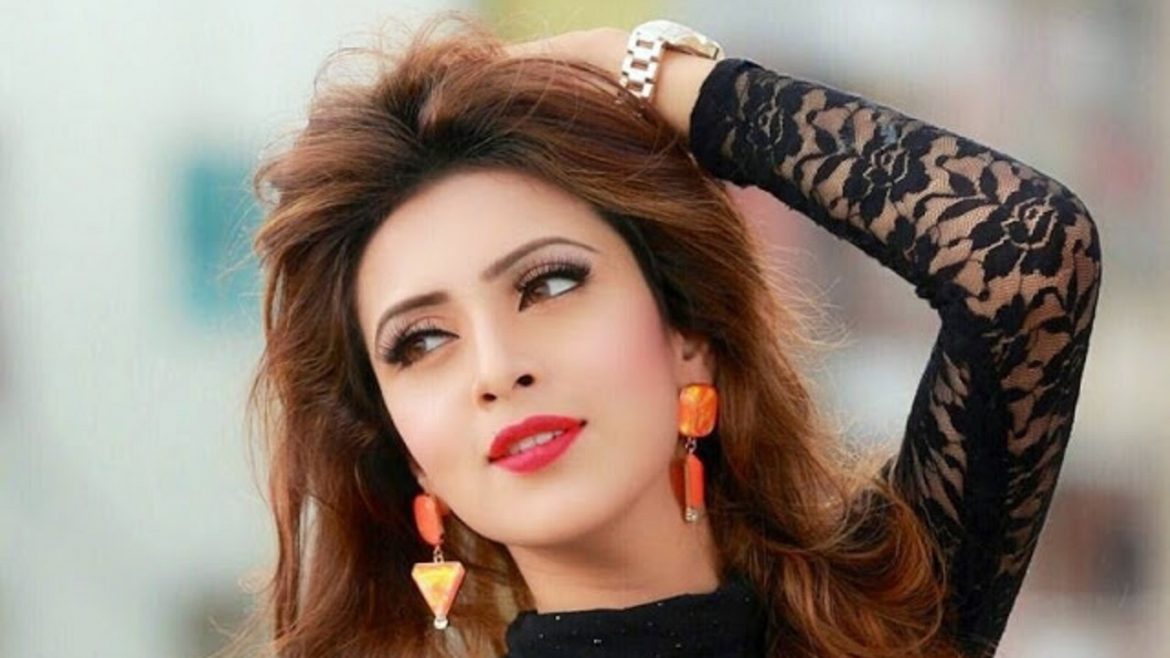 Mim shooting in Bangkok for ‘Thai Curry’